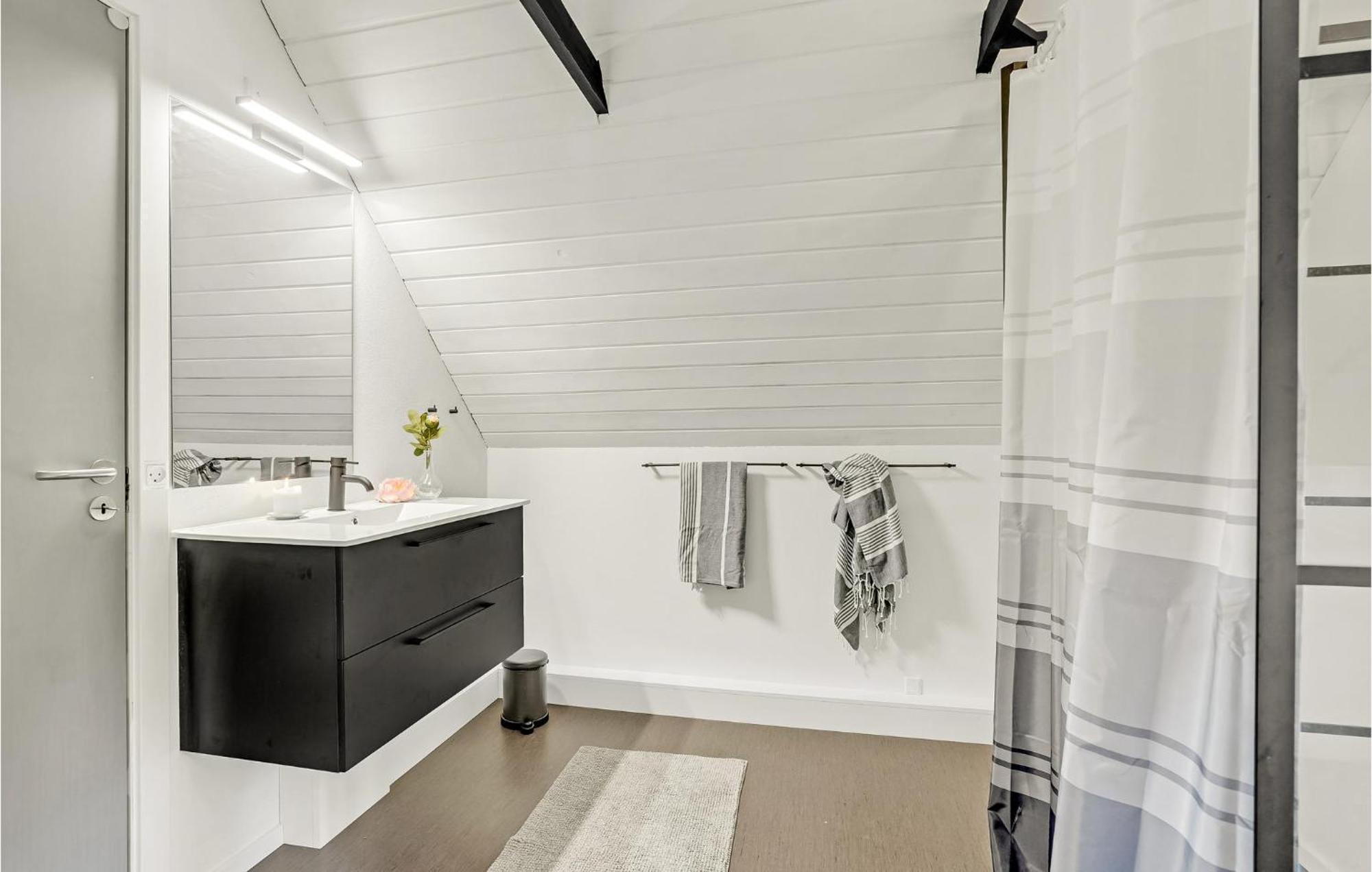 Beautiful Home In Herning With Kitchen Buitenkant foto