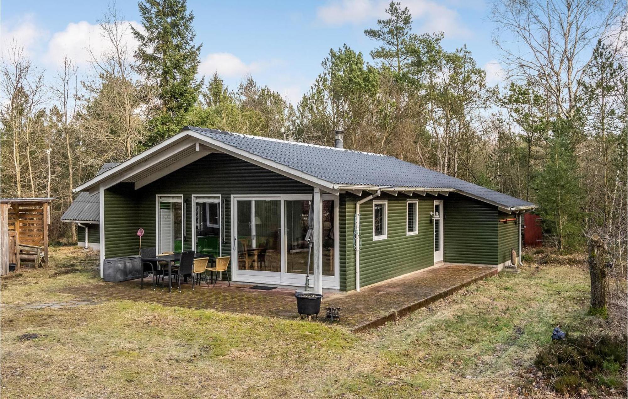 Beautiful Home In Herning With Kitchen Buitenkant foto